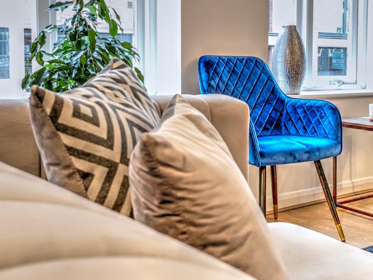City Centre, 2 Bedroom, Secured Parking, 3 King Bed, Wifi Sleep 6 Guest Comfortable On Three King Size Beds, Jewellery Quarter , Birmingham City Centre , Allocated Secured Parking 外观 照片