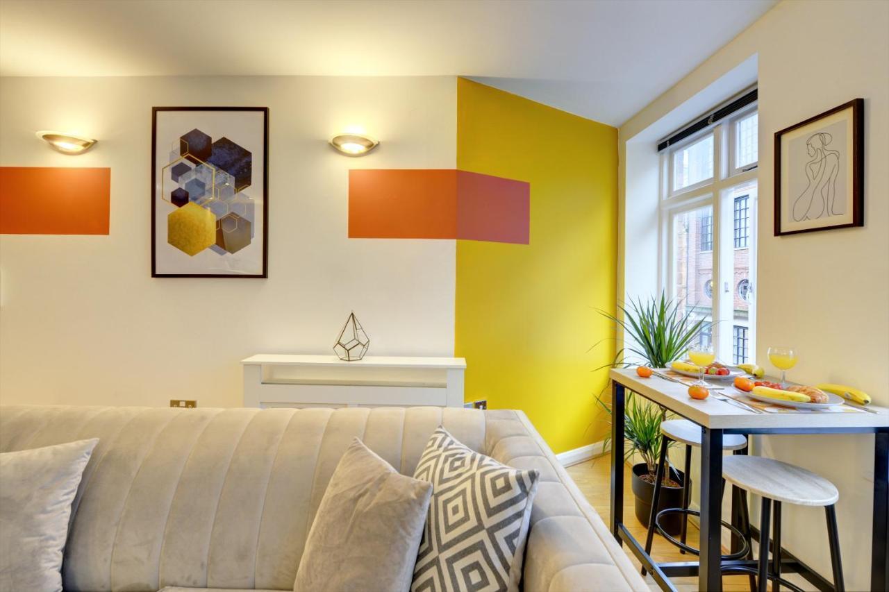 City Centre, 2 Bedroom, Secured Parking, 3 King Bed, Wifi Sleep 6 Guest Comfortable On Three King Size Beds, Jewellery Quarter , Birmingham City Centre , Allocated Secured Parking 外观 照片
