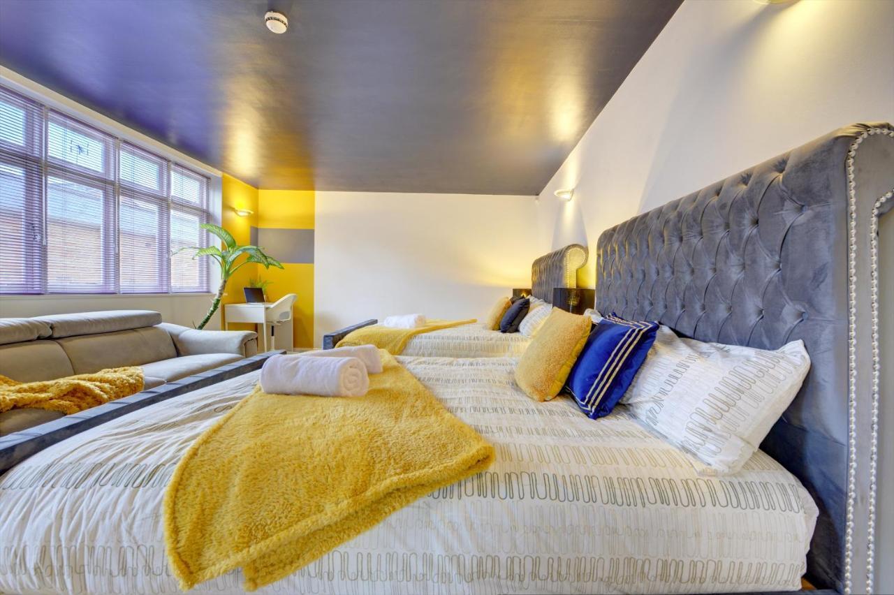 City Centre, 2 Bedroom, Secured Parking, 3 King Bed, Wifi Sleep 6 Guest Comfortable On Three King Size Beds, Jewellery Quarter , Birmingham City Centre , Allocated Secured Parking 外观 照片