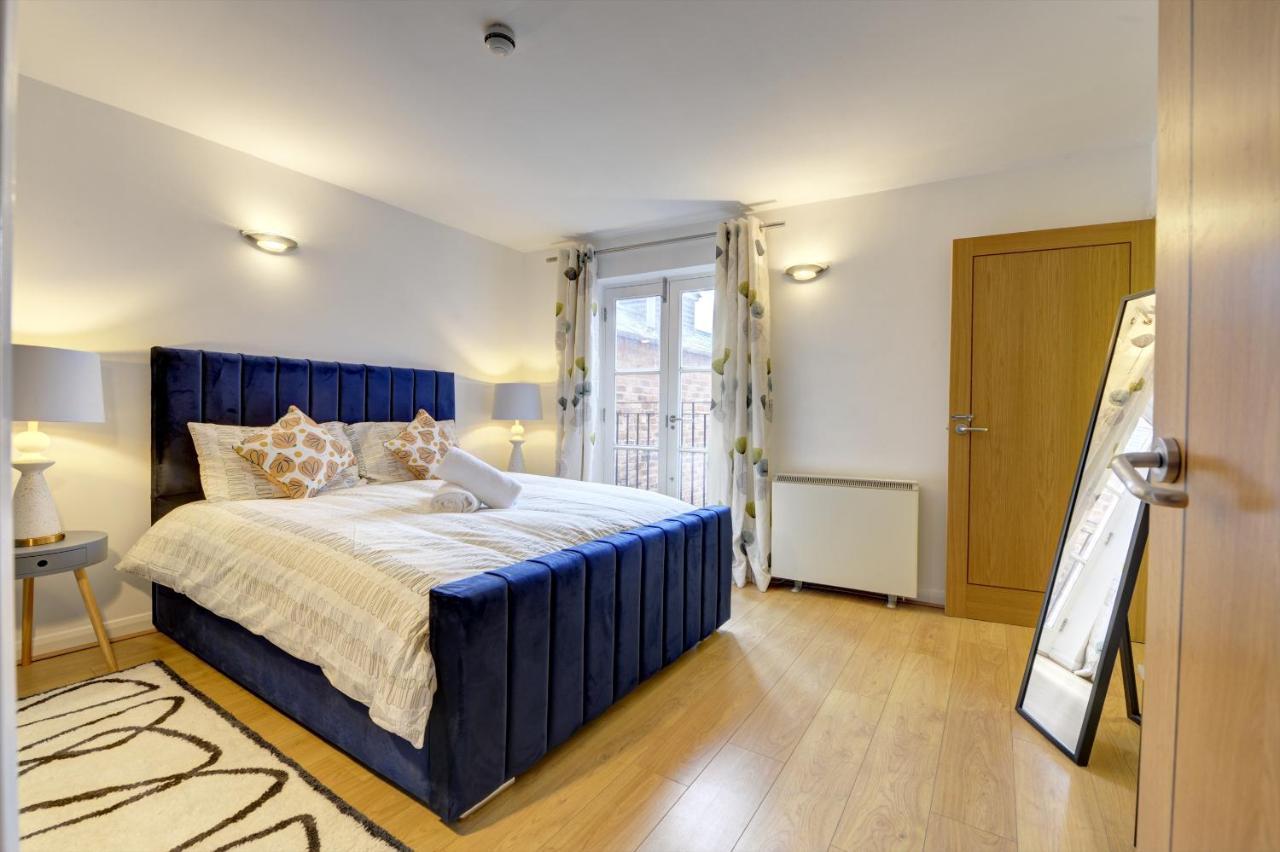 City Centre, 2 Bedroom, Secured Parking, 3 King Bed, Wifi Sleep 6 Guest Comfortable On Three King Size Beds, Jewellery Quarter , Birmingham City Centre , Allocated Secured Parking 外观 照片