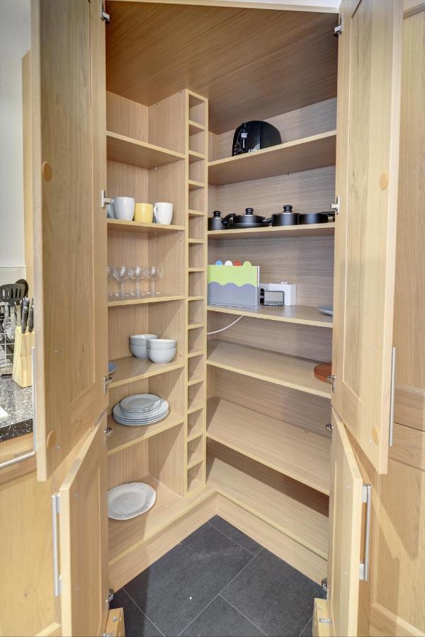 City Centre, 2 Bedroom, Secured Parking, 3 King Bed, Wifi Sleep 6 Guest Comfortable On Three King Size Beds, Jewellery Quarter , Birmingham City Centre , Allocated Secured Parking 外观 照片