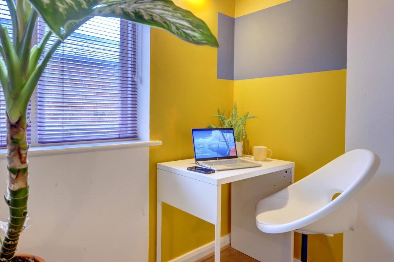 City Centre, 2 Bedroom, Secured Parking, 3 King Bed, Wifi Sleep 6 Guest Comfortable On Three King Size Beds, Jewellery Quarter , Birmingham City Centre , Allocated Secured Parking 外观 照片