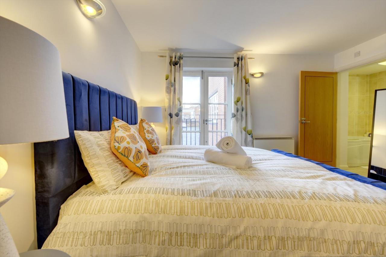 City Centre, 2 Bedroom, Secured Parking, 3 King Bed, Wifi Sleep 6 Guest Comfortable On Three King Size Beds, Jewellery Quarter , Birmingham City Centre , Allocated Secured Parking 外观 照片