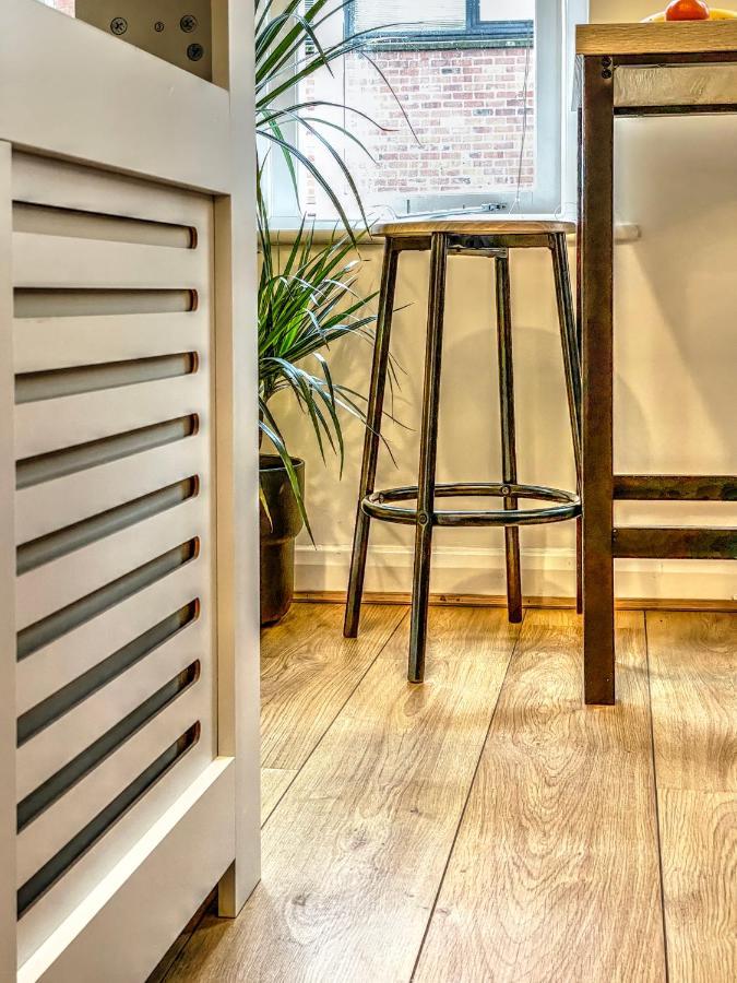 City Centre, 2 Bedroom, Secured Parking, 3 King Bed, Wifi Sleep 6 Guest Comfortable On Three King Size Beds, Jewellery Quarter , Birmingham City Centre , Allocated Secured Parking 外观 照片