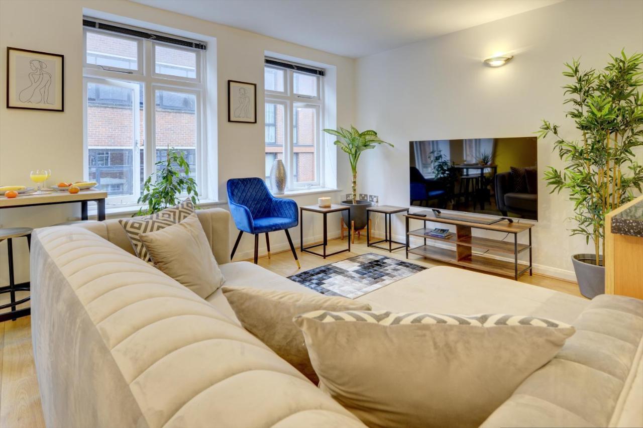 City Centre, 2 Bedroom, Secured Parking, 3 King Bed, Wifi Sleep 6 Guest Comfortable On Three King Size Beds, Jewellery Quarter , Birmingham City Centre , Allocated Secured Parking 外观 照片
